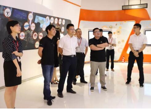 壹号娱乐与东莞联通举行合作签约仪式 构建合作共赢新生态
