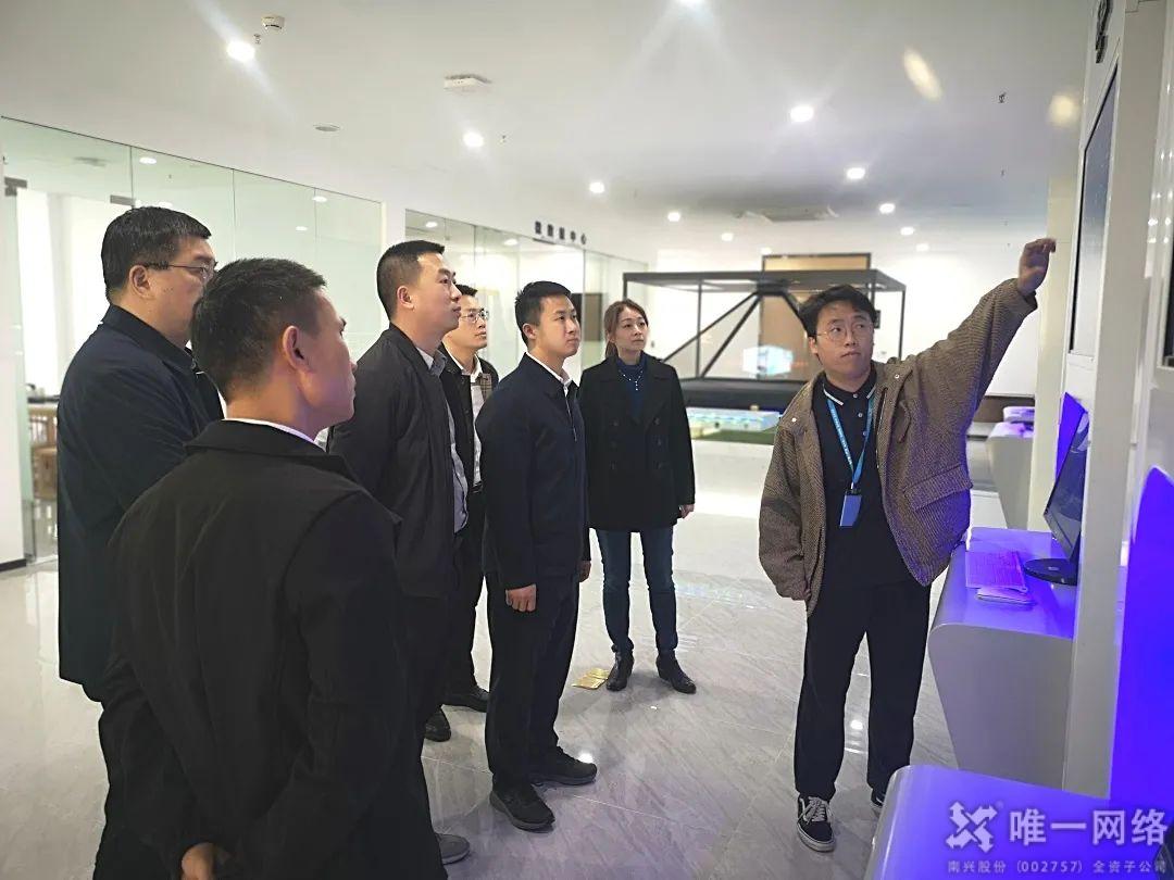 泉州市洛江区区长郭宁率队走访壹号娱乐 考察交流共话发展